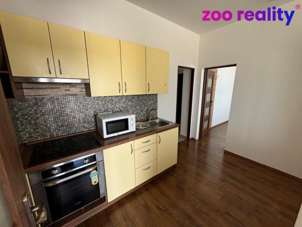 Pronájem ubytování, Louny, Postoloprtská, 269 m2