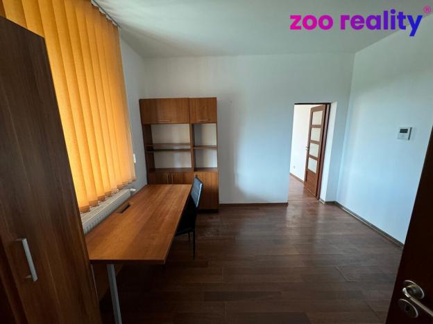 Pronájem ubytování, Louny, Postoloprtská, 269 m2