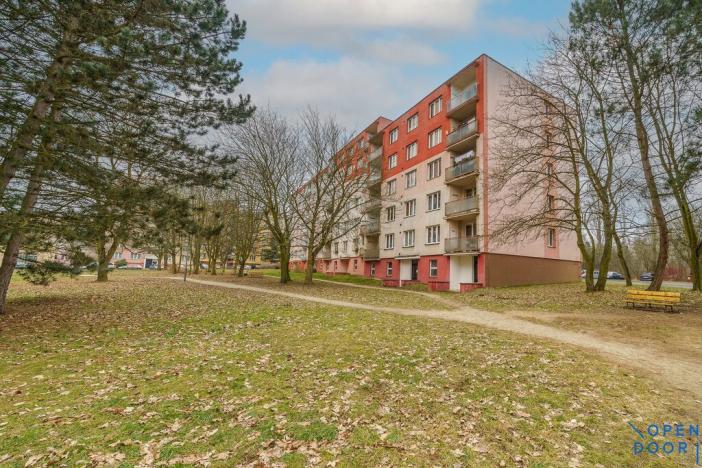 Prodej bytu 3+1, Karlovy Vary, Krušnohorská, 64 m2