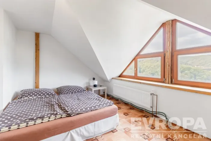 Prodej rodinného domu, Ústí nad Labem - Hostovice, Hostovická, 250 m2