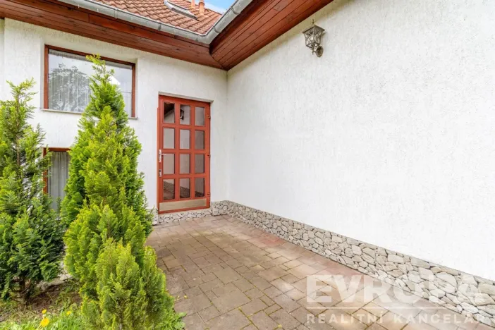Prodej rodinného domu, Ústí nad Labem - Hostovice, Hostovická, 300 m2