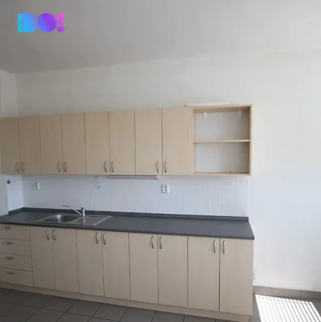 Pronájem kanceláře, Ostrava, Štramberská, 1202 m2