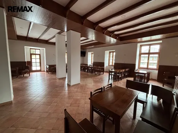 Pronájem restaurace, Rýmařov, Pivovarská, 800 m2