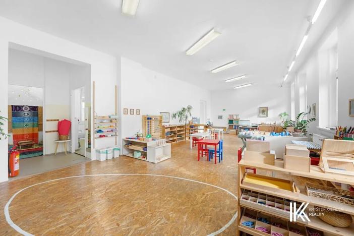 Prodej komerční nemovitosti, Pardubice, Husova, 371 m2