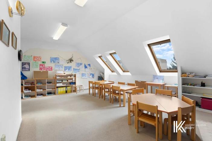 Prodej komerční nemovitosti, Pardubice, Husova, 371 m2