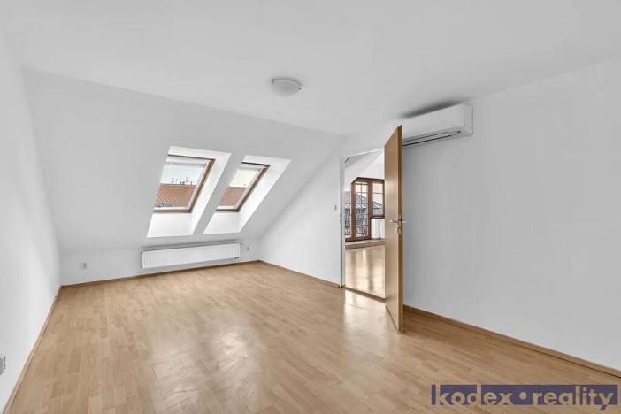 Prodej bytu 3+kk, Hradec Králové, Průmyslová, 119 m2