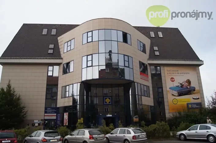 Pronájem garáže, Havířov, U Stromovky, 88 m2