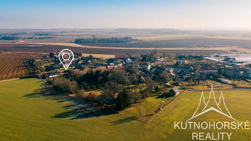 Prodej pozemku pro bydlení, Černíny, 823 m2