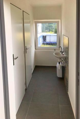 Pronájem skladu, Jílové u Prahy, Masarykovo náměstí, 300 m2