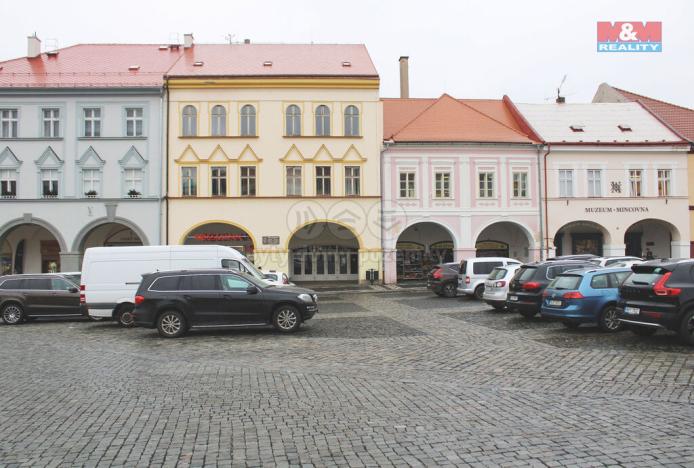 Pronájem kanceláře, Jičín - Staré Město, Valdštejnovo náměstí, 20 m2