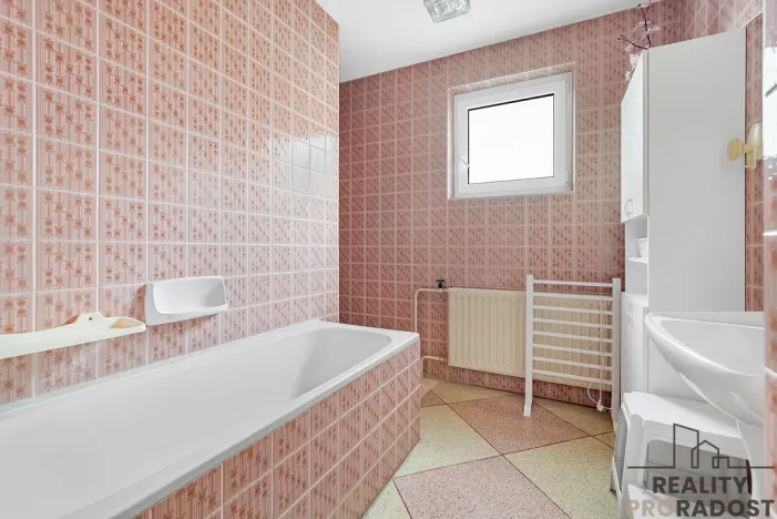 Prodej rodinného domu, Morkůvky, 270 m2