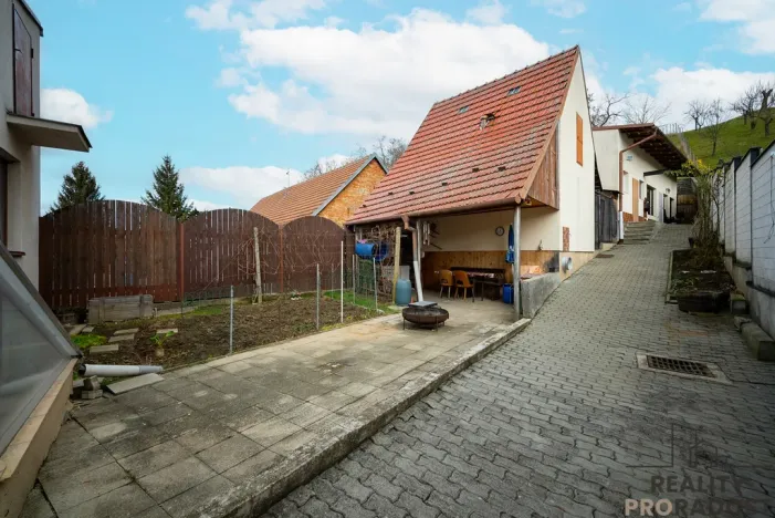 Prodej rodinného domu, Morkůvky, 270 m2