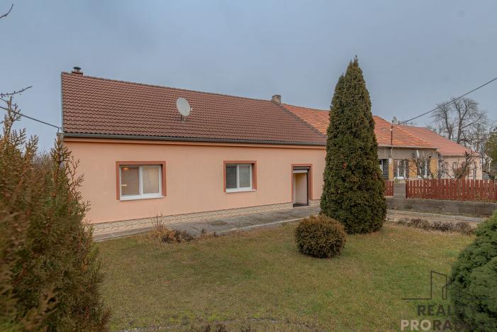 Prodej rodinného domu, Hevlín, 133 m2