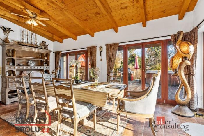 Prodej rodinného domu, Nosálov, 285 m2