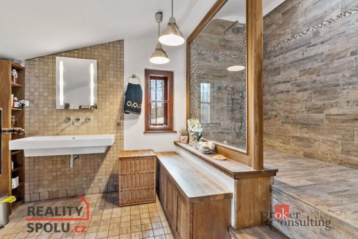 Prodej rodinného domu, Nosálov, 285 m2