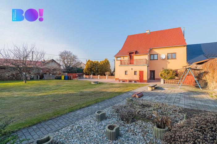 Prodej rodinného domu, Dolany, 340 m2