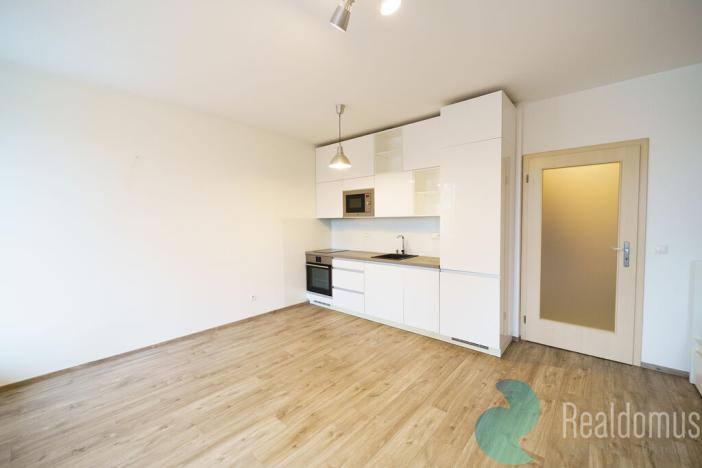 Prodej bytu 1+kk, Praha - Malešice, Ungarova, 39 m2