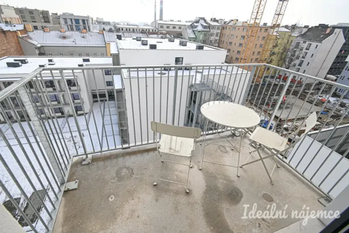 Pronájem bytu 2+kk, Brno, Spolková, 52 m2