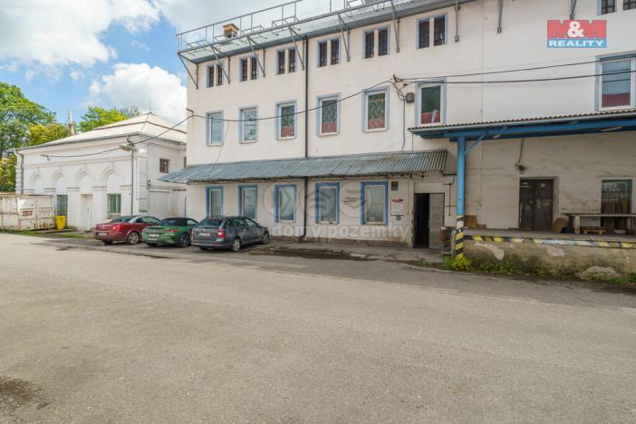 Prodej kanceláře, Karlovy Vary - Rybáře, Sokolovská, 2100 m2