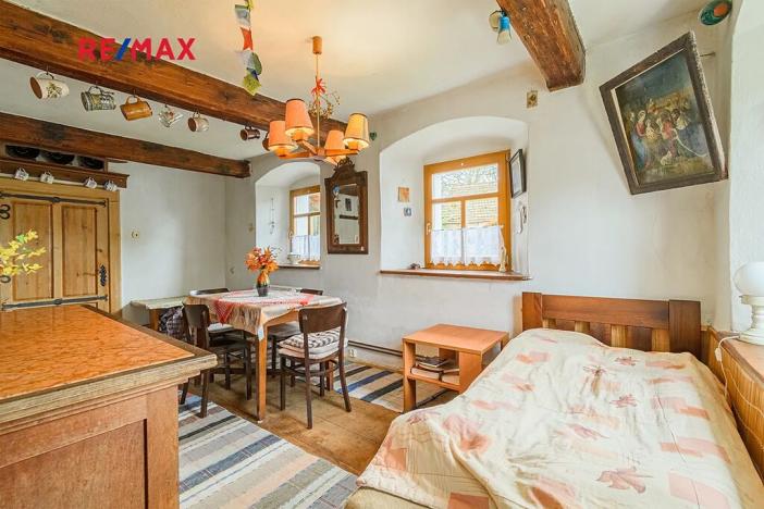 Prodej rodinného domu, Planá, 300 m2