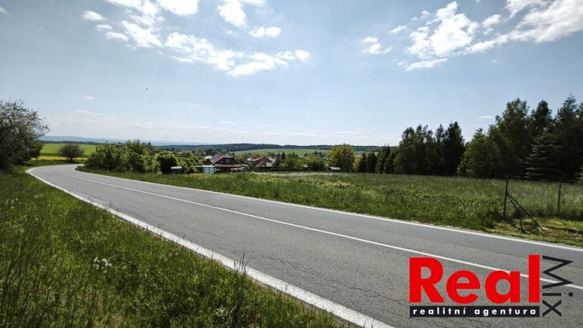 Prodej pozemku pro bydlení, Ježkovice, 1400 m2