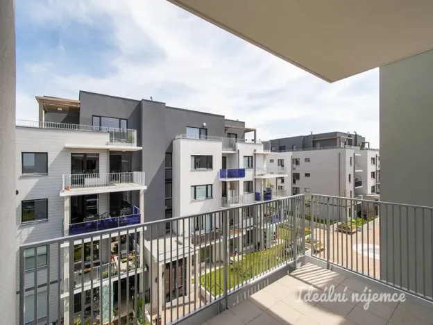 Pronájem bytu 3+kk, Praha - Dolní Chabry, K Beranovu, 78 m2