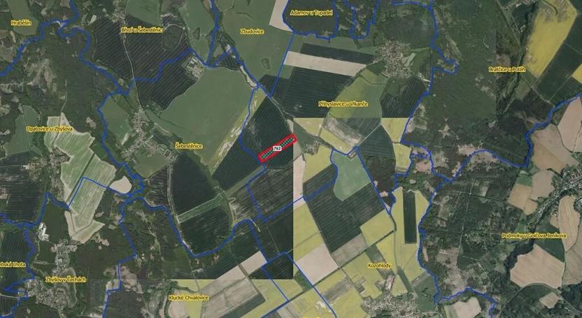 Prodej podílu pole, Vlkaneč, 5000 m2