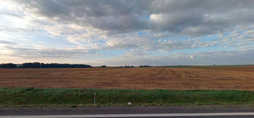 Prodej pole, Velvary, 5270 m2