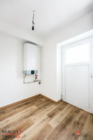 Prodej bytu 2+kk, Hoštice, 76 m2