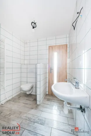 Prodej bytu 2+kk, Hoštice, 76 m2