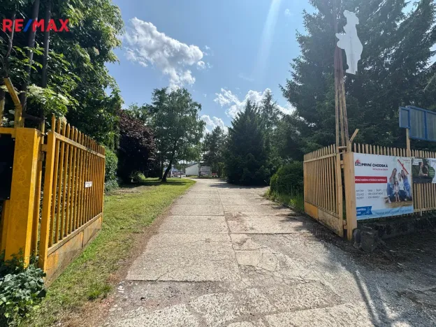 Prodej komerční nemovitosti, Kunovice, Osvobození, 4428 m2