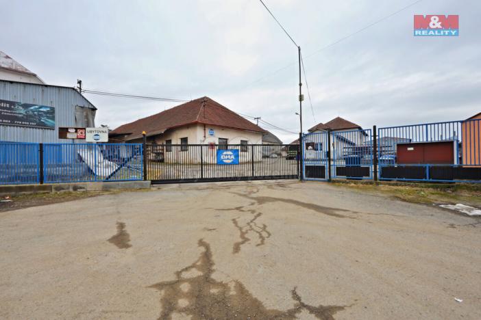 Prodej výrobních prostor, Maleč, 4000 m2