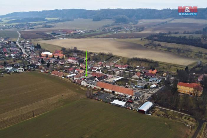 Prodej výrobních prostor, Maleč, 4000 m2