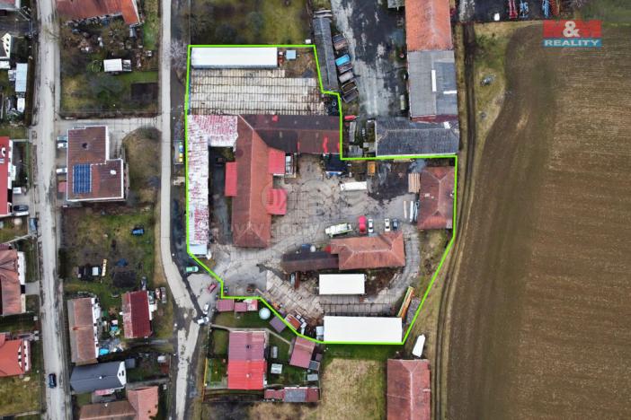 Prodej výrobních prostor, Maleč, 4000 m2