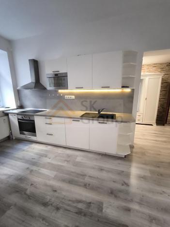 Pronájem bytu 3+kk, Karlovy Vary, Moravská, 85 m2