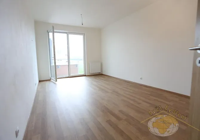 Pronájem bytu 1+kk, Praha - Letňany, Hlučkova, 31 m2