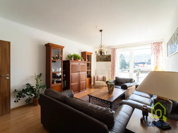 Prodej bytu 3+1, Karlovy Vary, Spálená, 80 m2