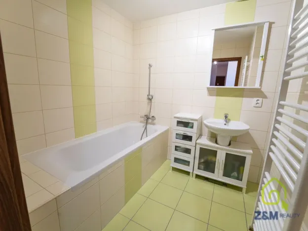 Prodej bytu 3+1, Karlovy Vary, Spálená, 80 m2