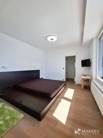 Pronájem bytu 2+kk, Praha - Stodůlky, Klementova, 67 m2