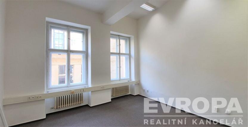 Pronájem kanceláře, Praha - Nové Město, Revoluční, 55 m2