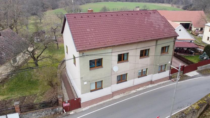 Prodej vícegeneračního domu, Borotice, 282 m2