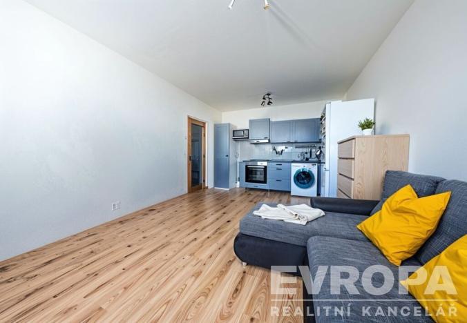 Pronájem bytu 2+kk, Praha - Troja, Olštýnská, 37 m2