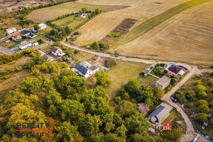 Prodej pozemku pro bydlení, Beroun, samota Na Vinici, 3833 m2