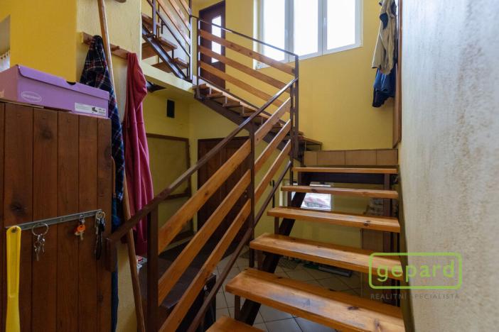 Prodej vícegeneračního domu, Vrbátky, 214 m2