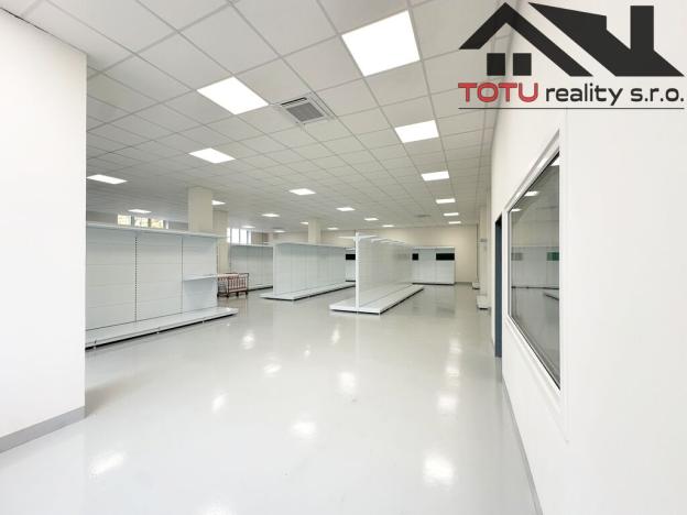 Pronájem obchodního prostoru, Jaroměř, Jezbinská, 404 m2