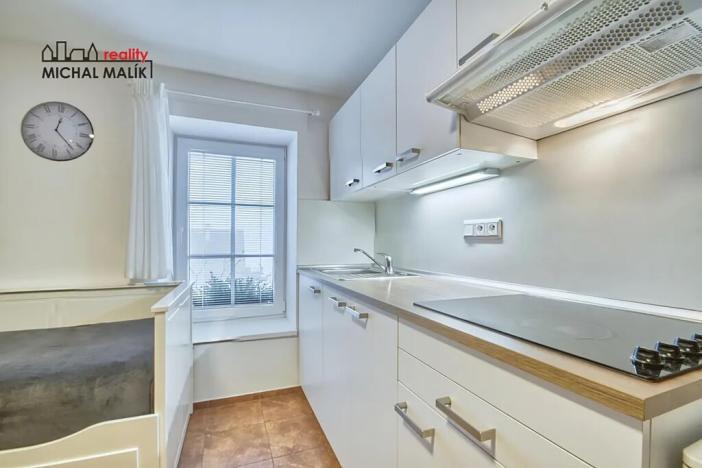 Prodej ubytování, Staré Město, 417 m2