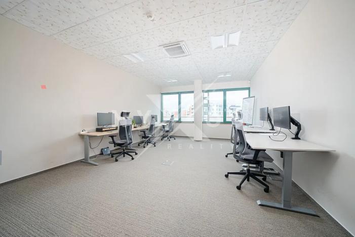 Pronájem kanceláře, Praha - Stodůlky, Jeremiášova, 741 m2