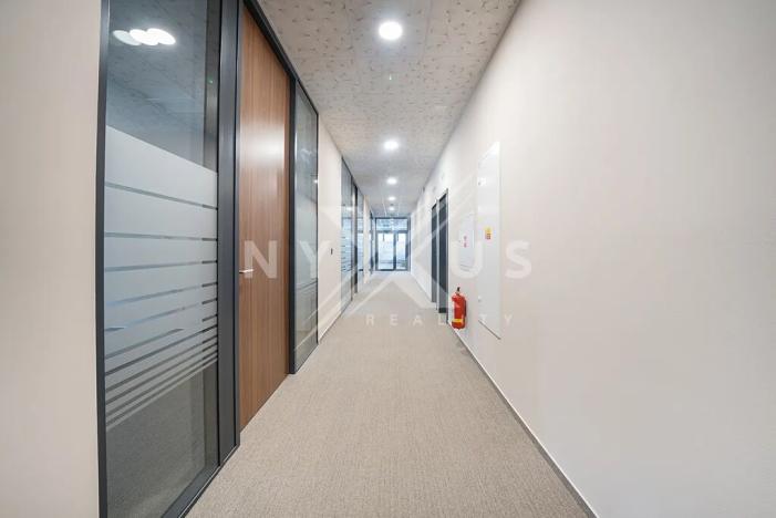 Pronájem kanceláře, Praha - Stodůlky, Jeremiášova, 741 m2