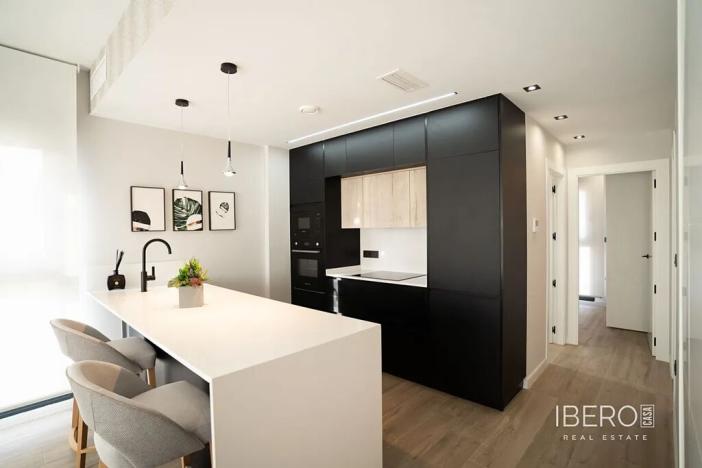 Prodej bytu 3+kk, Torrevieja, Španělsko, 78 m2