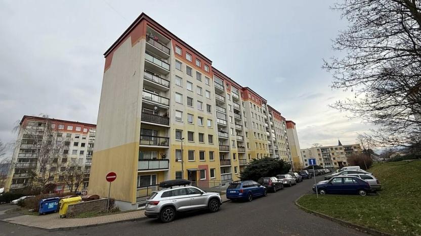 Pronájem bytu 1+kk, Ústí nad Labem, Spartakiádní, 31 m2